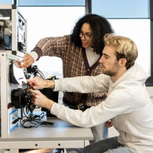 Ecole d'ingénieurs en Génie des Systèmes industriels 1