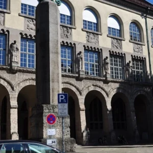 Ludwig Maximilians University Munich 2