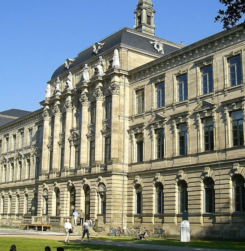 Friedrich-Alexander-Universität Erlangen-Nürnberg 2
