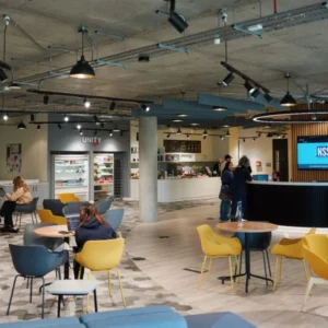 Richmond American University London 4