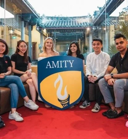 Amity Global Institute mobile