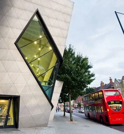 London Metropolitan University mobile