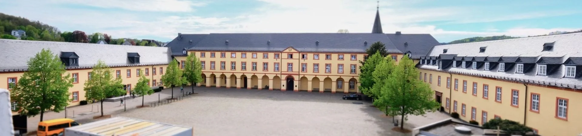 University of Siegen Landing